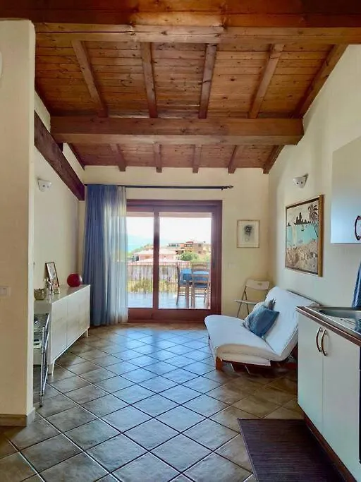 Il Paradiso, Villetta Vista Mare أولبيا بيت للعطل